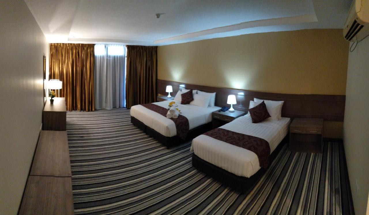 Hotel Temu Primula Kampong Seberang Timor Exterior foto