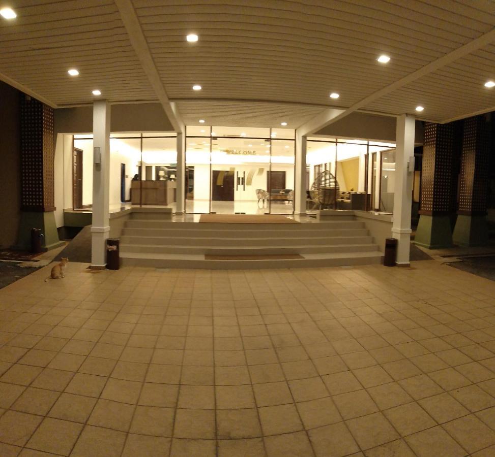 Hotel Temu Primula Kampong Seberang Timor Exterior foto